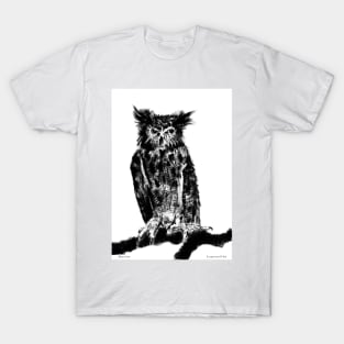 Long-eared owl Portrait T-Shirt